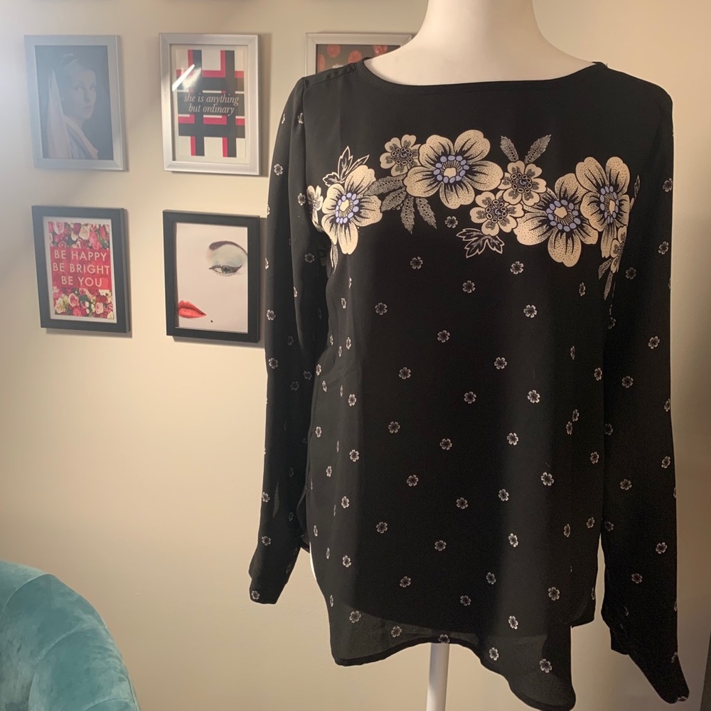LOFT Floral Printed Top - Picture 2 of 4
